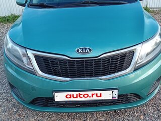 2014 Kia Rio III, зелёный, 650000 рублей, вид 3