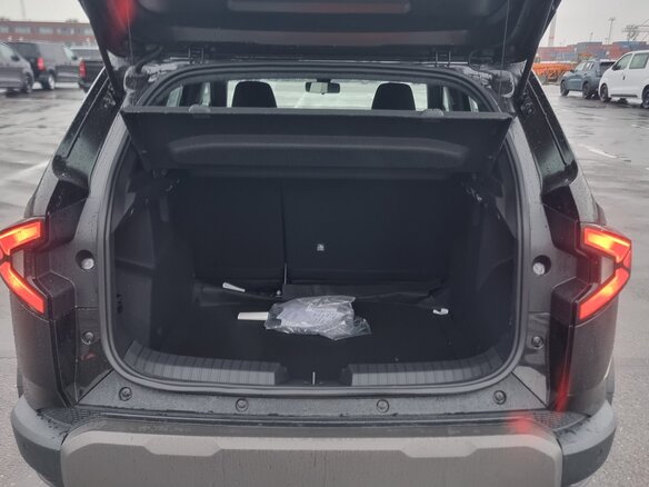 2025 Renault Duster III, чёрный, 4480000 рублей - вид 17