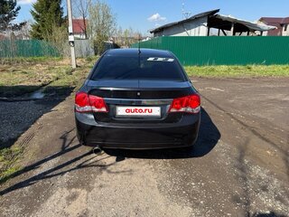 2011 Chevrolet Cruze I, чёрный, 650000 рублей, вид 2