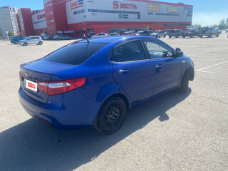 2013 Kia Rio III, синий, 780000 рублей, вид 4