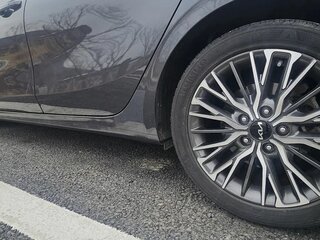 2023 Kia K3 II Рестайлинг, серый, 1768000 рублей, вид 3