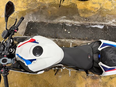 2023 BMW S 1000 R, белый, 1500000 рублей, вид 4