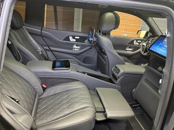 2024 Mercedes-Benz Maybach GLS 600 I, чёрный, 32999000 рублей - вид 21