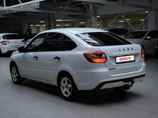 2019 Lada (ВАЗ) Granta I Рестайлинг, белый, 540000 рублей, вид 5