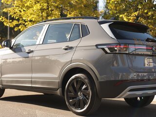 2026 Volkswagen Tharu XR 300 TSI, серый, 3249000 рублей, вид 2