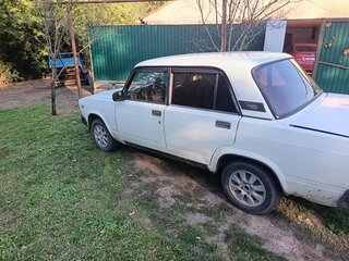 2002 Lada (ВАЗ) 2107, белый, 130000 рублей, вид 3