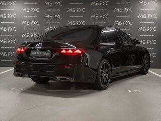 2026 Mercedes-Benz S-Класс 580 Long 4MATIC VII (W223) Рестайлинг, чёрный, 32500000 рублей, вид 4