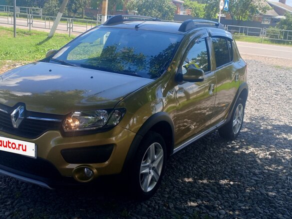 2015 Renault Sandero Stepway II, зелёный, 830000 рублей - вид 1