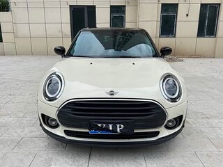 2022 Mini Clubman Cooper II Рестайлинг, белый, 2407400 рублей, вид 2