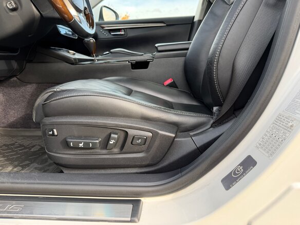 2014 Lexus ES 300h VI, белый, 2290000 рублей - вид 12