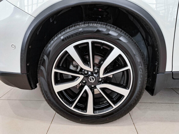 2021 Nissan X-Trail III Рестайлинг, белый, 3050000 рублей - вид 17