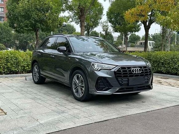 2023 Audi Q3 35 TFSI II (F3), серый - вид 2