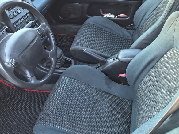 1995 Mazda 323 V (BA), чёрный, 190000 рублей - вид 9