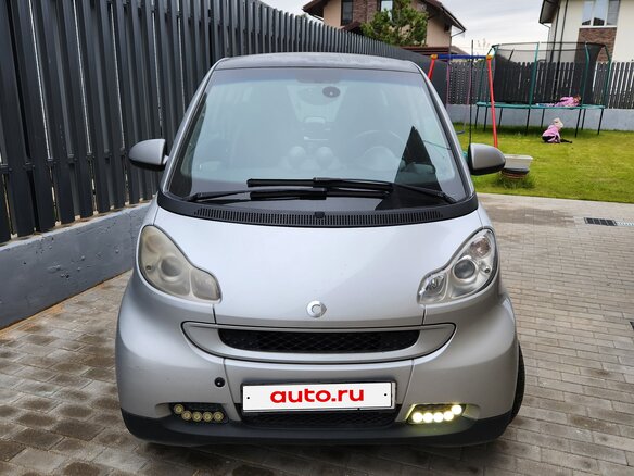 2009 Smart Fortwo II, серый, 650000 рублей