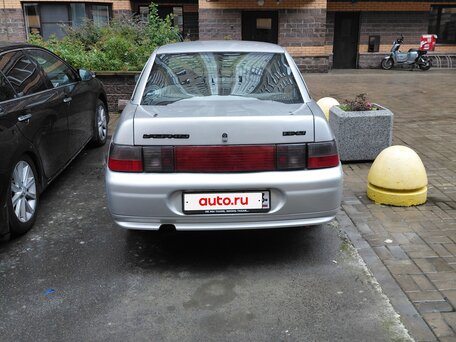 2004 Lada (ВАЗ) 2110, серебристый, вид 2