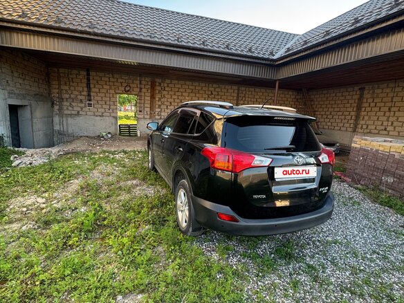 2014 Toyota RAV4 IV (XA40), чёрный - вид 4