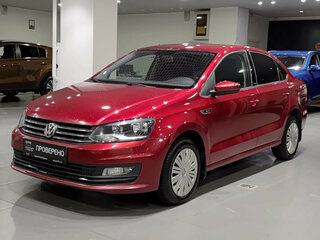 2017 Volkswagen Polo V Рестайлинг, красный, 939000 рублей, вид 1