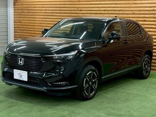 2022 Honda Vezel II, чёрный, 1815000 рублей, вид 2