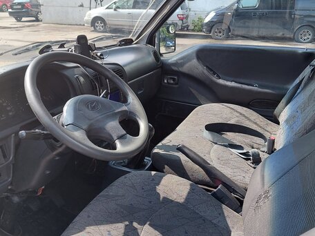 2012 Hyundai H100, серебристый, 360000 рублей, вид 5
