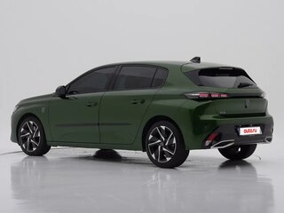 2023 Peugeot 308 III, зелёный, 1570017 рублей, вид 3