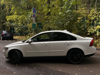 2008 Volvo S40 II Рестайлинг, белый, 490000 рублей, вид 5