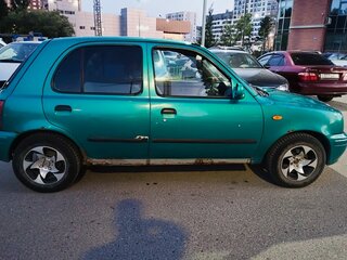 1998 Nissan March II (K11), зелёный, 140000 рублей, вид 2