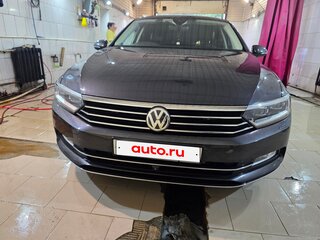 2018 Volkswagen Passat B8, серый, 1800000 рублей, вид 3