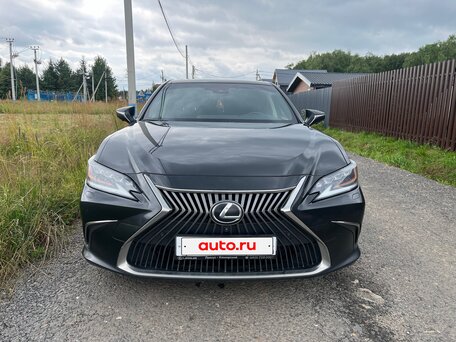 2020 Lexus ES 250 VII, чёрный, 3430000 рублей, вид 3