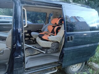 1995 Mitsubishi Space Gear I, синий, 1500000 рублей, вид 4