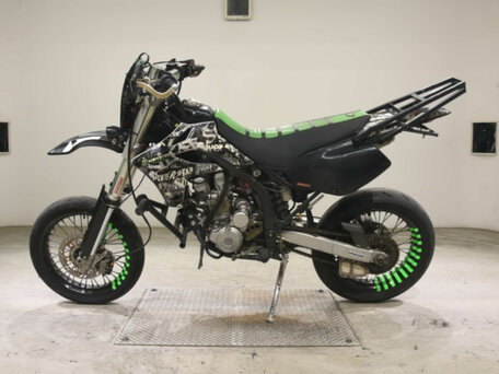 2002 Kawasaki D-tracker 250, чёрный, 180000 рублей, вид 2