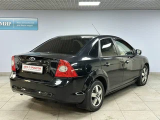 2010 Ford Focus II Рестайлинг, чёрный, 495000 рублей, вид 5
