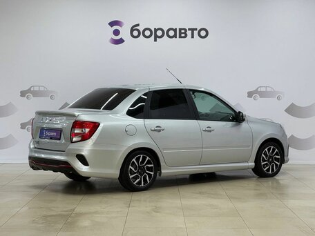 2025 Lada (ВАЗ) Granta Drive Active/Sportline Sportline I Рестайлинг, серебристый, 1030000 рублей, вид 3
