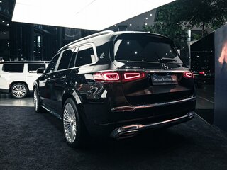 2020 Mercedes-Benz Maybach GLS 600 I, чёрный, 12970000 рублей, вид 4