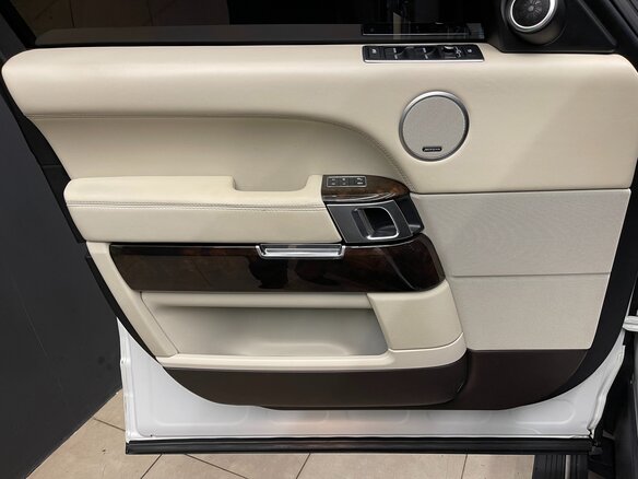 2016 Land Rover Range Rover IV, белый, 3900000 рублей - вид 8