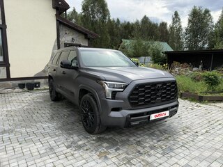 2023 Toyota Sequoia III, серый, 9000000 рублей, вид 1