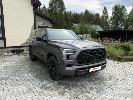 2023 Toyota Sequoia III, серый, 10500000 рублей, вид 1