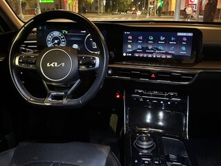 2023 Kia K5 III, белый, 4100000 рублей, вид 5