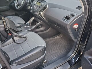 2015 Hyundai ix35 I Рестайлинг, чёрный, 1700000 рублей, вид 4