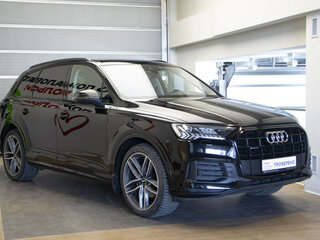2021 Audi Q7 45 TDI II (4M) Рестайлинг, чёрный, 4799000 рублей, вид 3