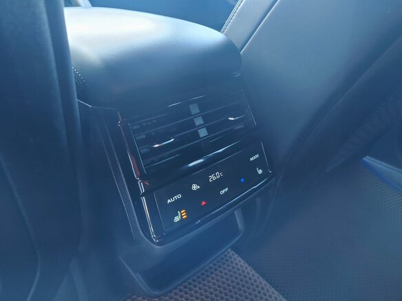 2023 Geely Monjaro I, синий, 2800000 рублей - вид 10