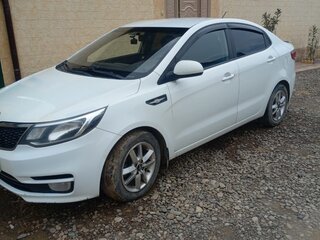 2016 Kia Rio III Рестайлинг, белый, 780000 рублей, вид 1