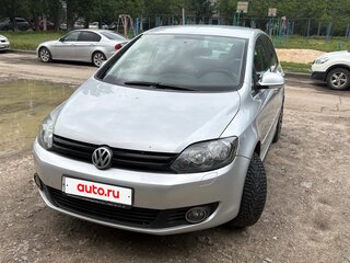 2012 Volkswagen Golf Plus II, серебристый, 700000 рублей, вид 2