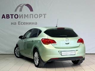 2011 Opel Astra J, зелёный, 600000 рублей, вид 4