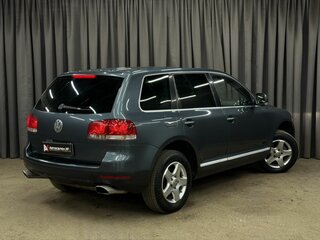 2003 Volkswagen Touareg I, серый, 599999 рублей, вид 4