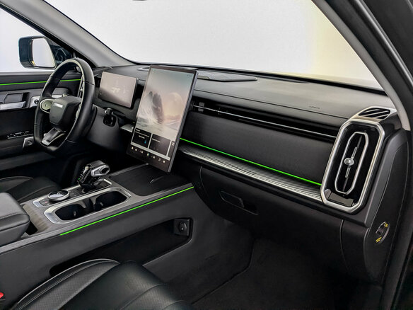 2023 Jaecoo J7 I, чёрный, 1750000 рублей - вид 9