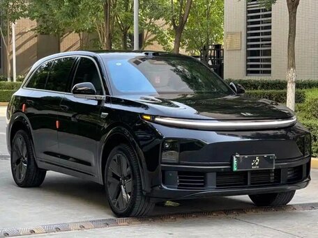 2024 Li Auto (Lixiang) L7 52.3 kWh I Рестайлинг, чёрный, 4950070 рублей, вид 2