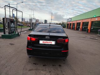 2017 Kia Rio III Рестайлинг, чёрный, 670000 рублей, вид 5