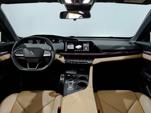 2022 Changan UNI-V I, серый - вид 13