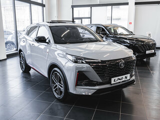 2025 Changan UNI-S I, серый, 3179900 рублей, вид 3