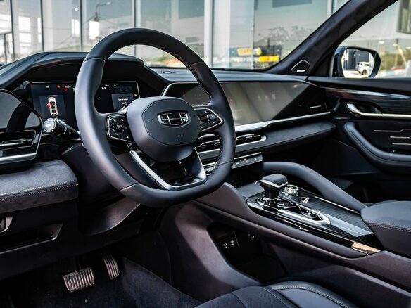 2026 Geely Monjaro I Рестайлинг, чёрный, 4905441 рублей - вид 18